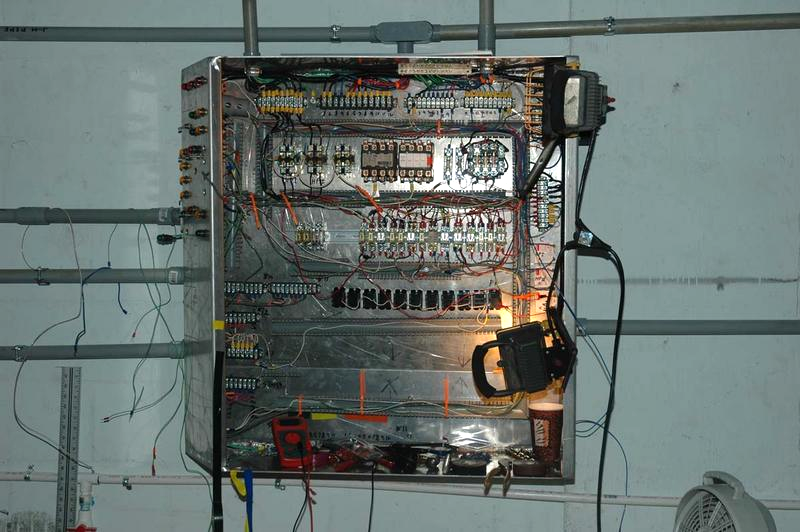 Building Elactric Bux In the old way Ohio Cleivland 